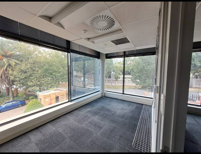 411M² OFFICE TO LET IN WAVERLEY